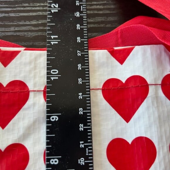 IKEA Vinterfint Heart Tote with matching Knolig Mini Tote Keychain! - Picture 9 of 11
